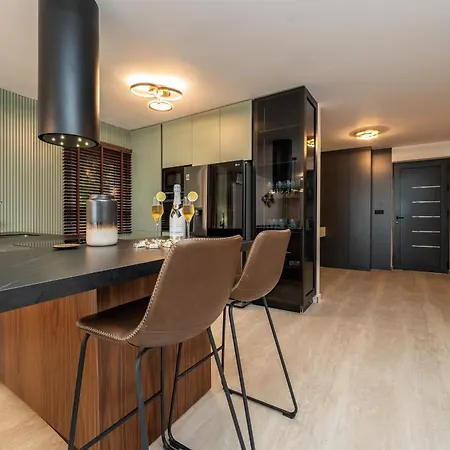 Seaside Luxury With A Swimming Pool Sukosan, Zadar - 22250 Sukošan