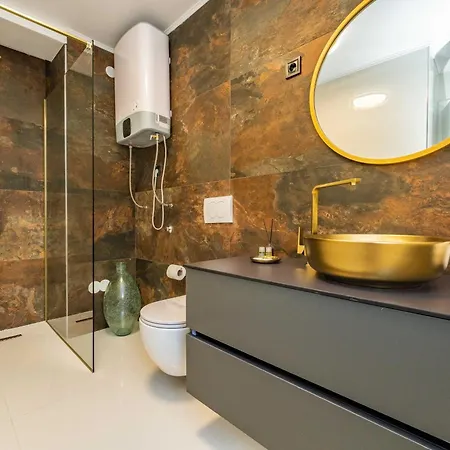 Villa Seaside Luxury With A Swimming Pool Sukosan, Zadar - 22250 *