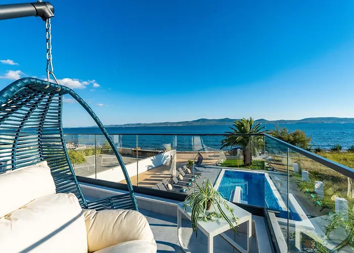 Seaside Luxury With A Swimming Pool Sukosan, Zadar - 22250 וילה