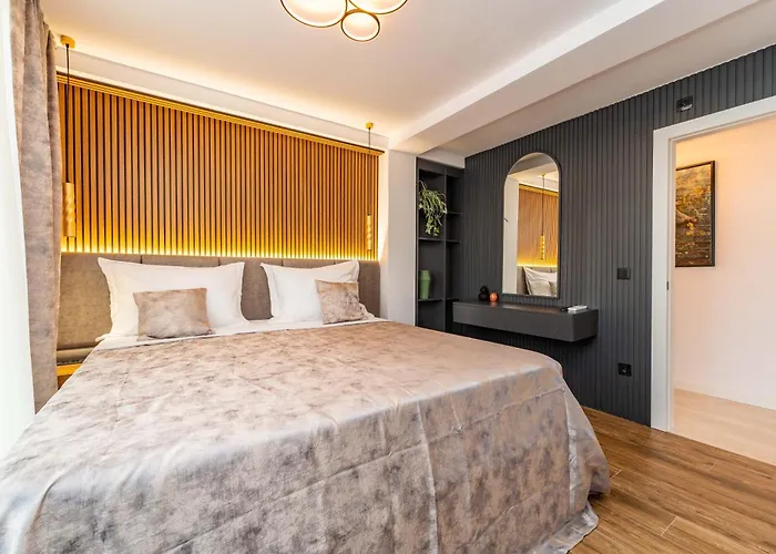 Seaside Luxury With A Swimming Pool Sukosan, Zadar - 22250 וילה *